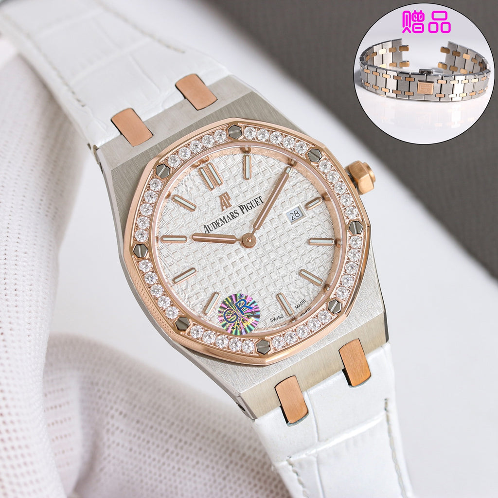Audemars Piguet Royal-Oak Watch G011 - product view 3