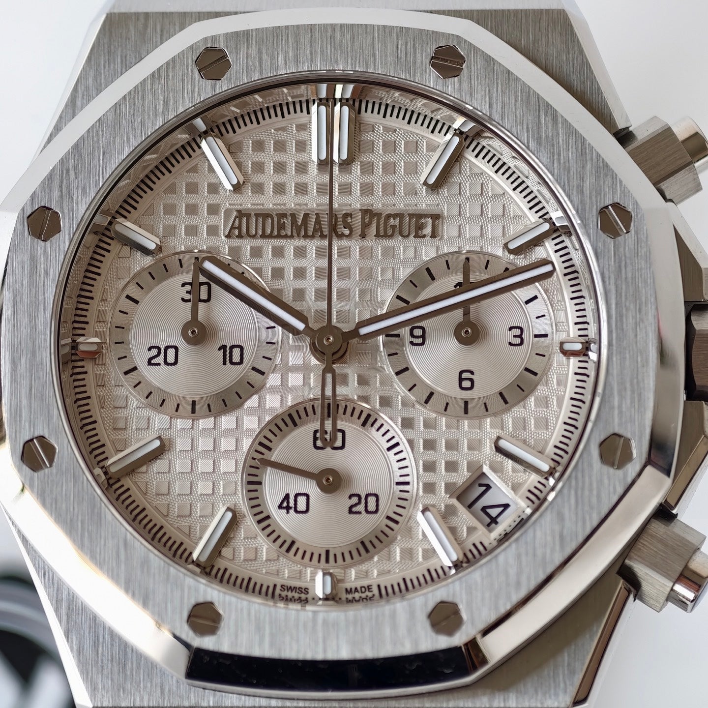 Audemars Piguet Royal-Oak-Chronograph Watch G016 - product view 5