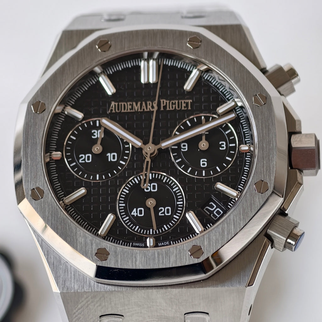 Audemars Piguet Royal-Oak-Chronograph Watch G017 - product view 3