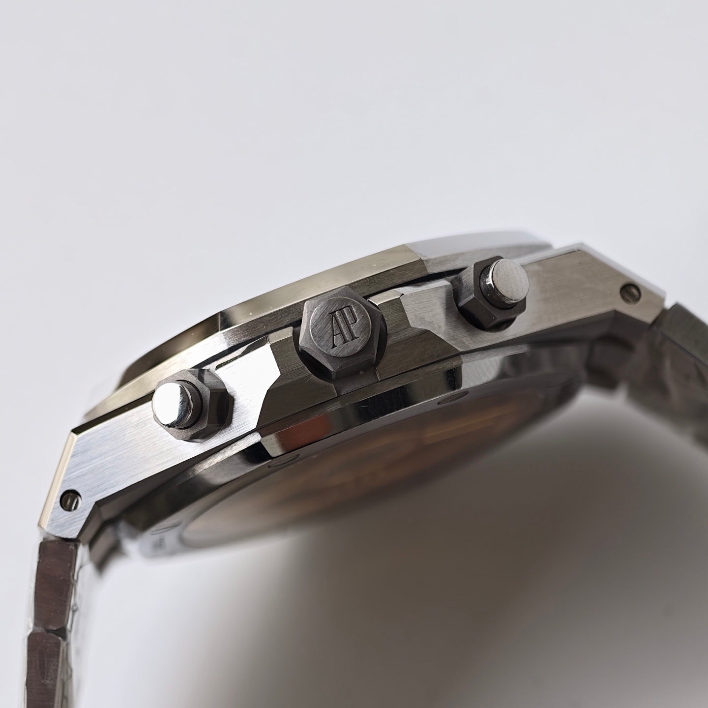 Audemars Piguet Royal-Oak-Chronograph Watch G018 - product view 6