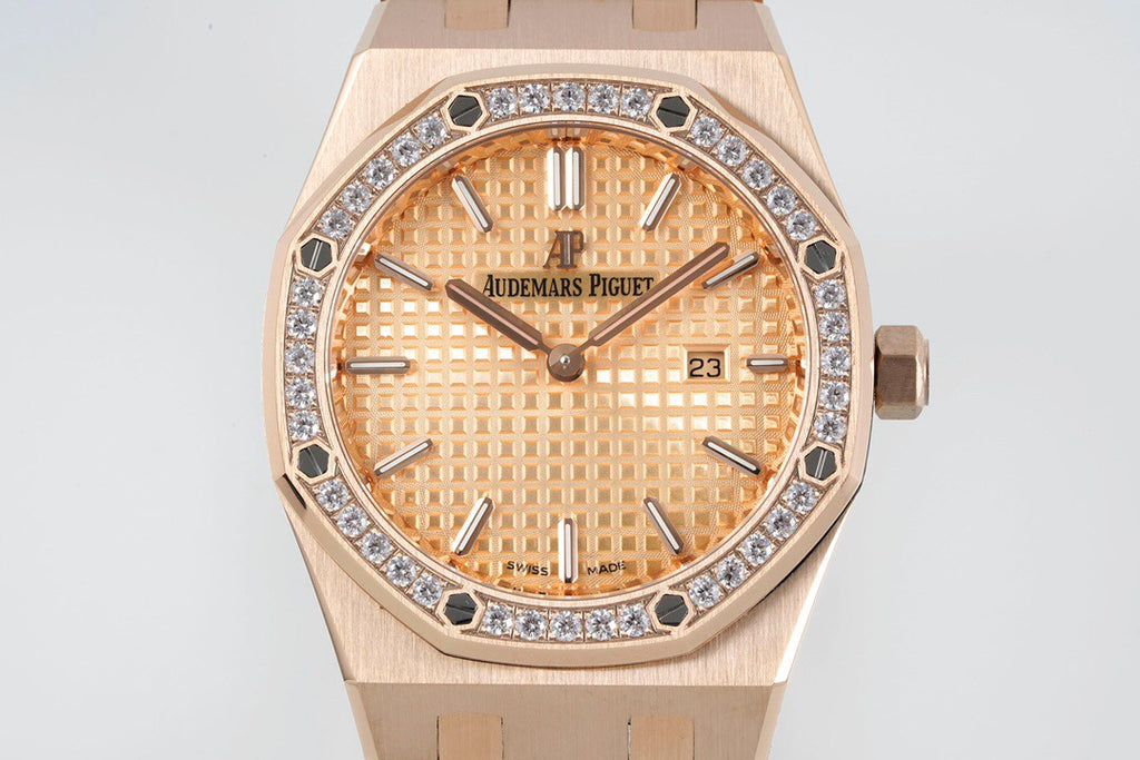 Audemars Piguet Royal-Oak Watch G020 - product view 2