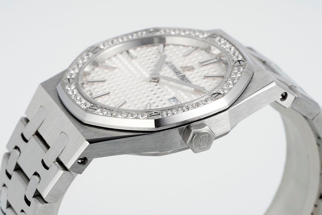 Audemars Piguet Royal-Oak Watch G021 - product view 6