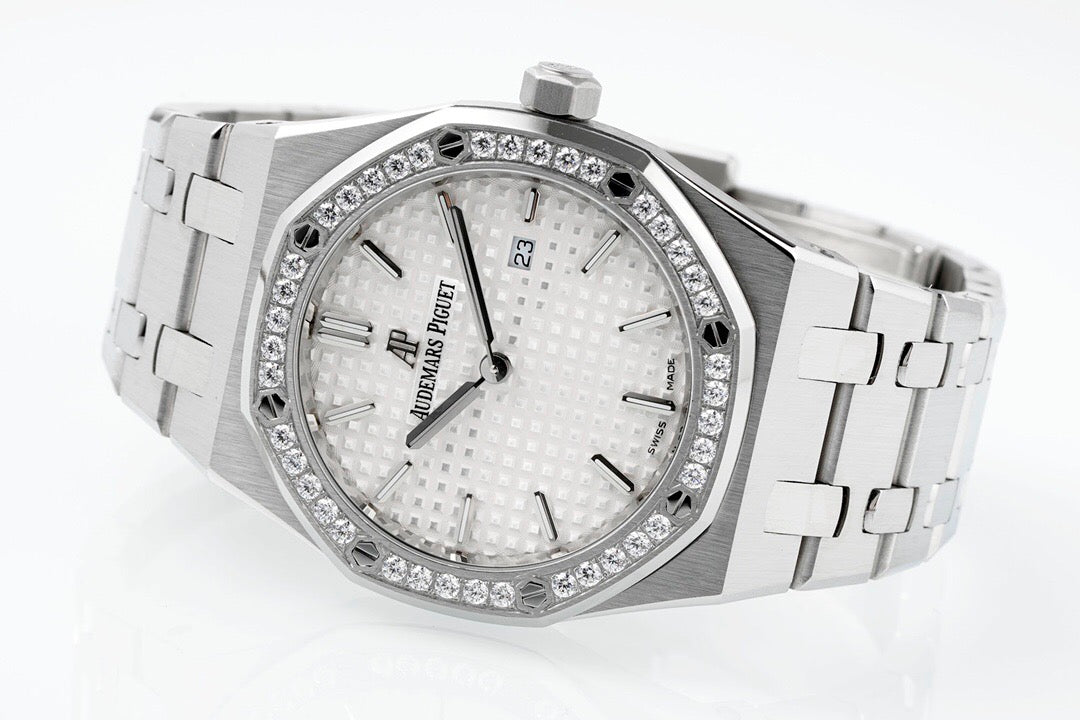 Audemars Piguet Royal-Oak Watch G021 - product view 8