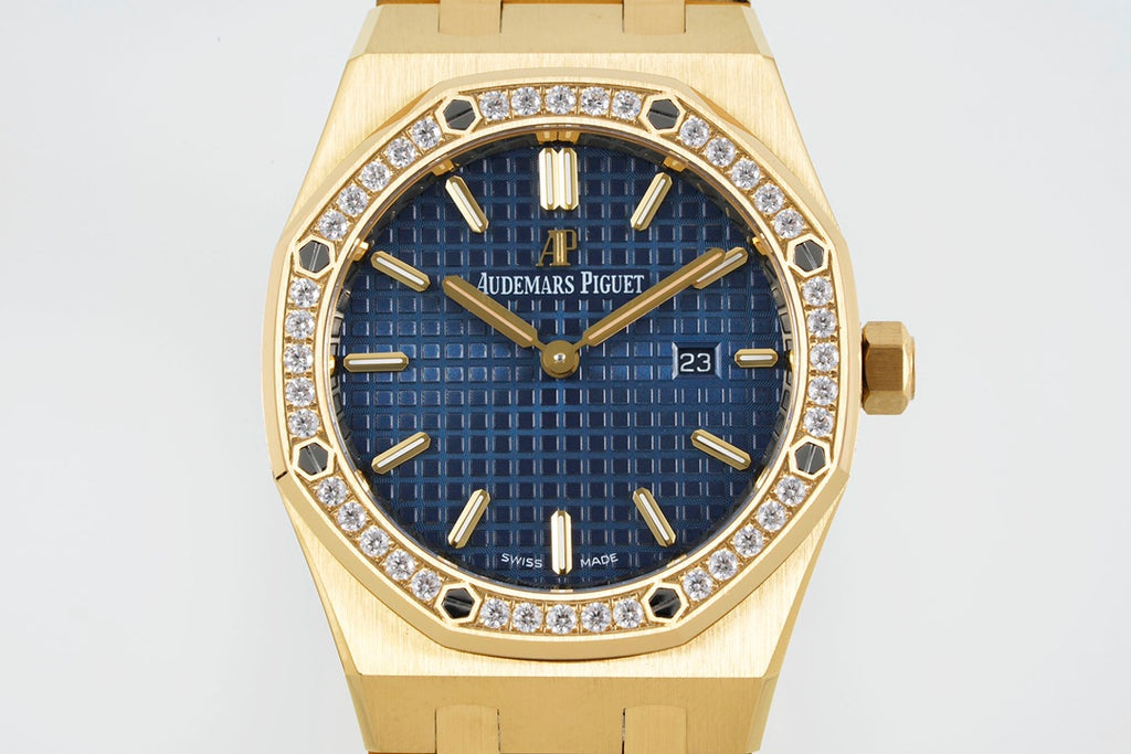 Audemars Piguet Royal-Oak Watch G023 - product view 2