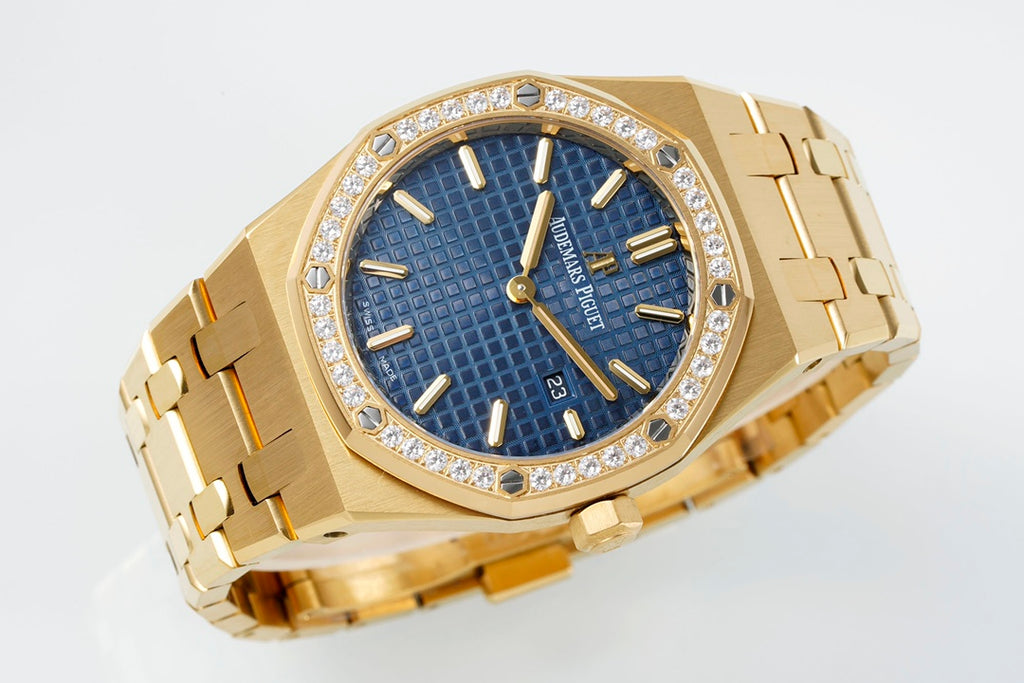 Audemars Piguet Royal-Oak Watch G023 - product view 4