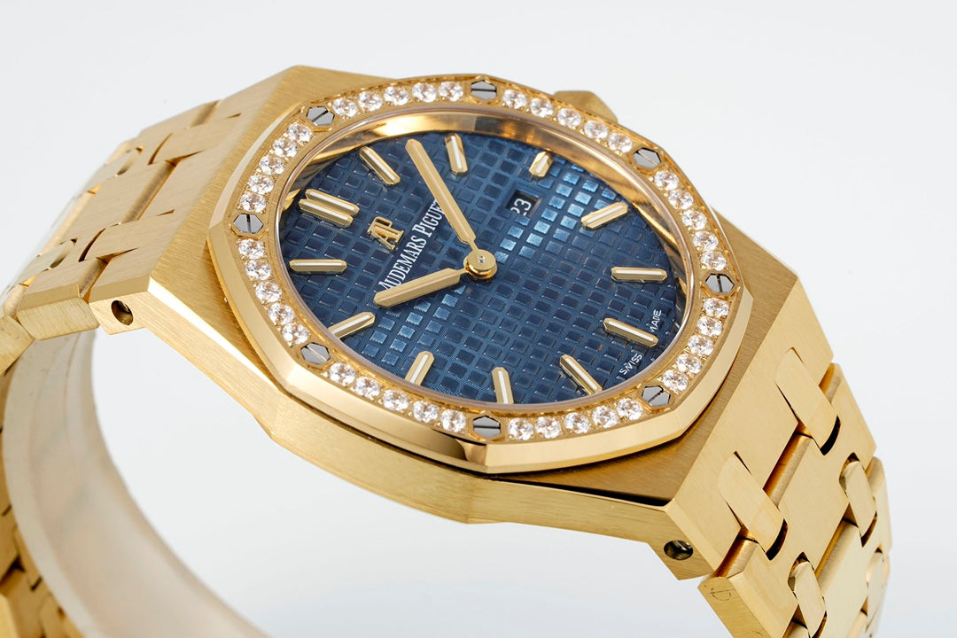 Audemars Piguet Royal-Oak Watch G023 - product view 5