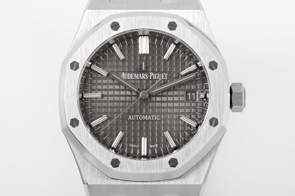 Audemars Piguet Royal-Oak Watch G024 - product view 2