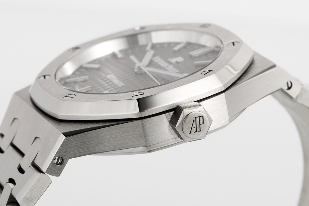 Audemars Piguet Royal-Oak Watch G024 - product view 7