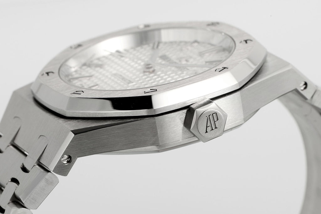 Audemars Piguet Royal-Oak Watch G025 - product view 5