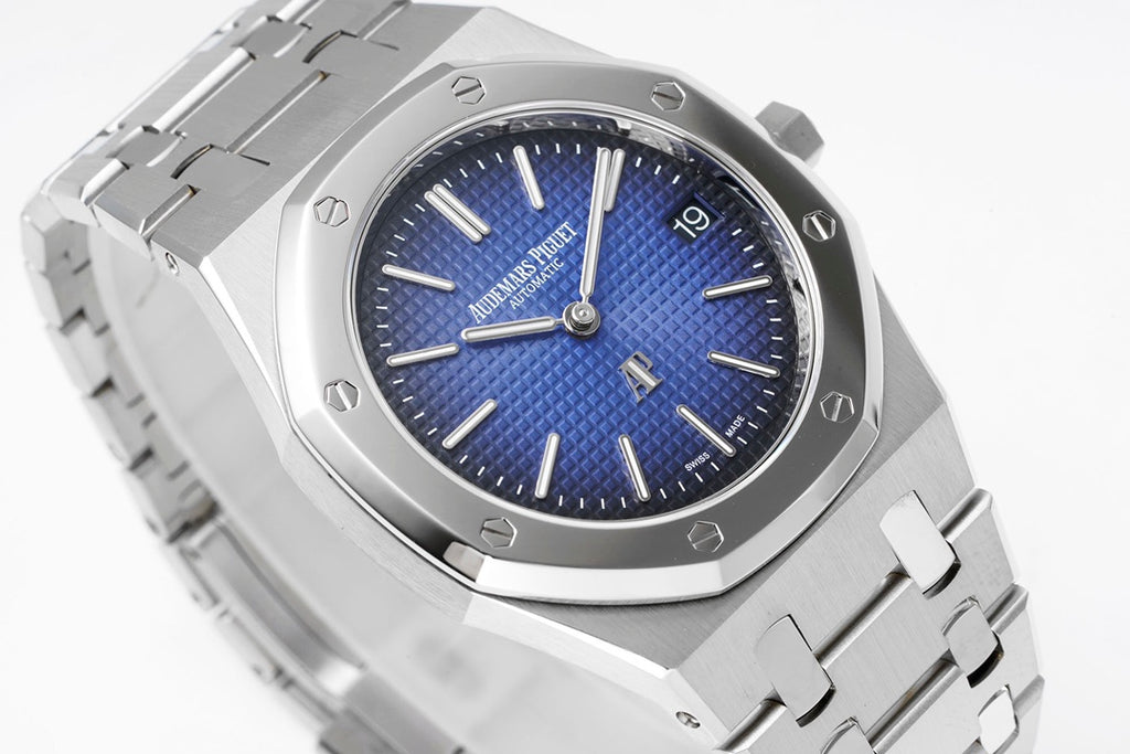 Audemars Piguet Royal-Oak Watch G026 - product view 4