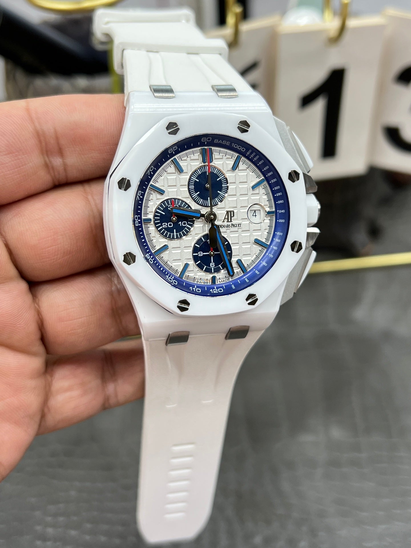 Audemars Piguet Royal-Oak-Offshore Watch G027 - product view 4
