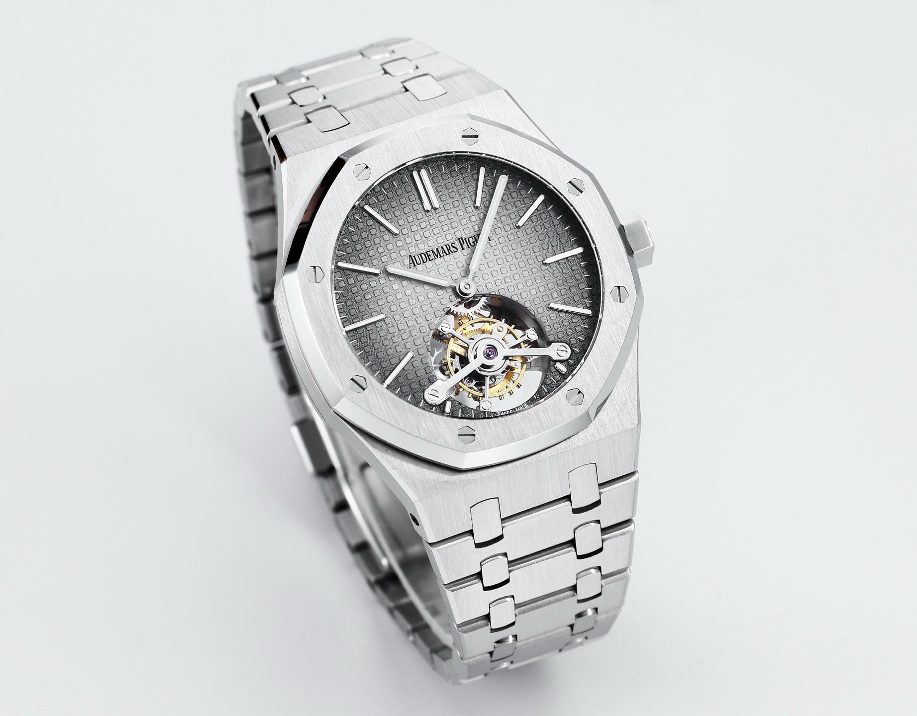 Audemars Piguet Royal-Oak-Openworked Watch G029 - product view 2