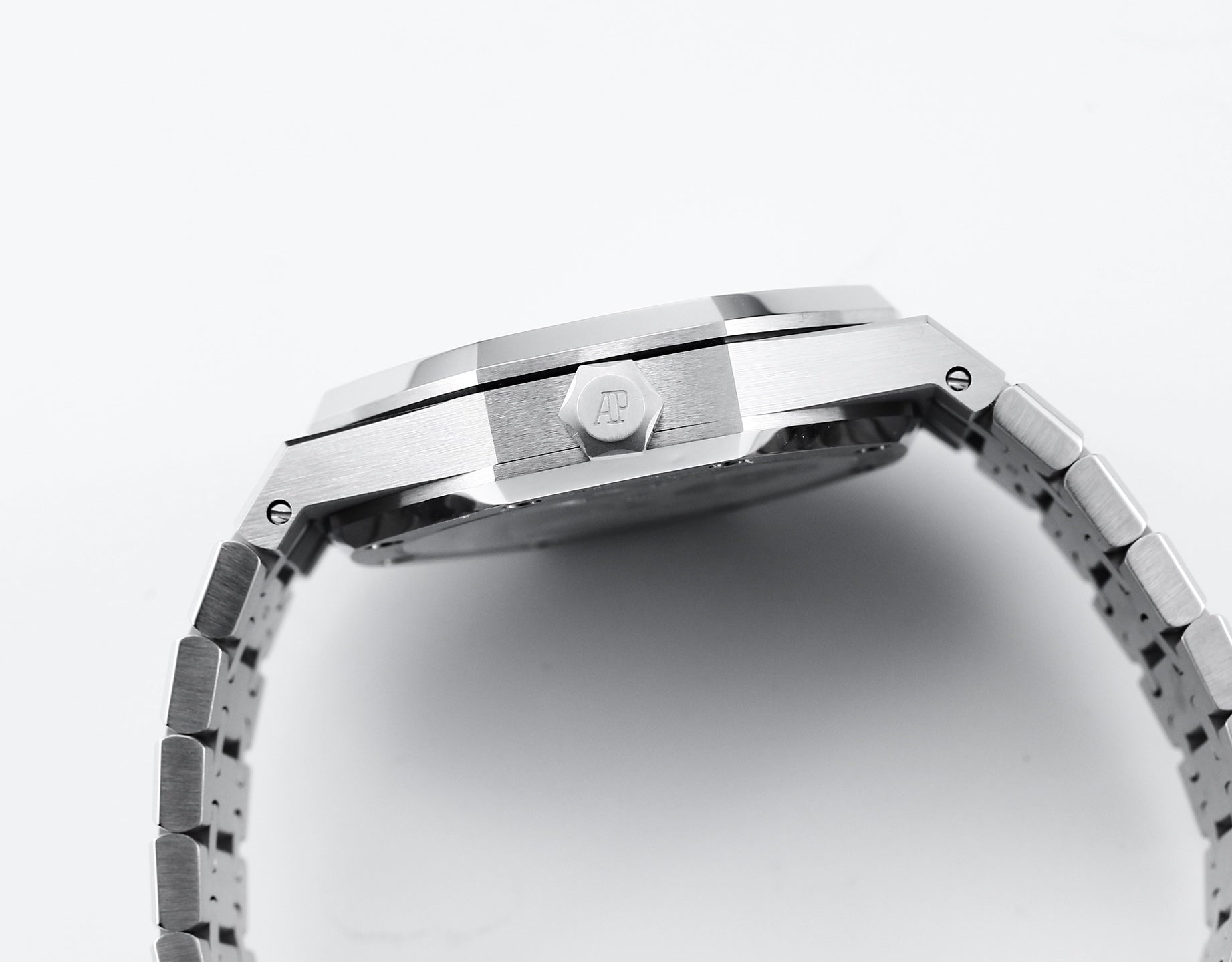 Audemars Piguet Royal-Oak-Openworked Watch G029 - product view 5