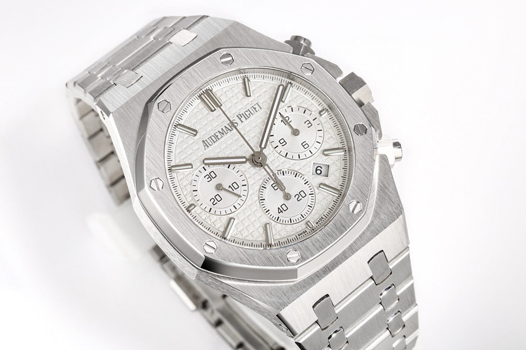 Audemars Piguet Royal Oak Chronograph Watch G050 - product view 6