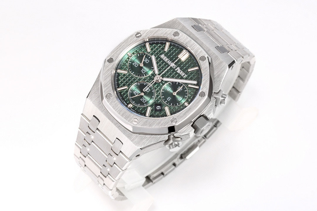 Audemars Piguet Royal Oak Chronograph Watch G051 - product view 4