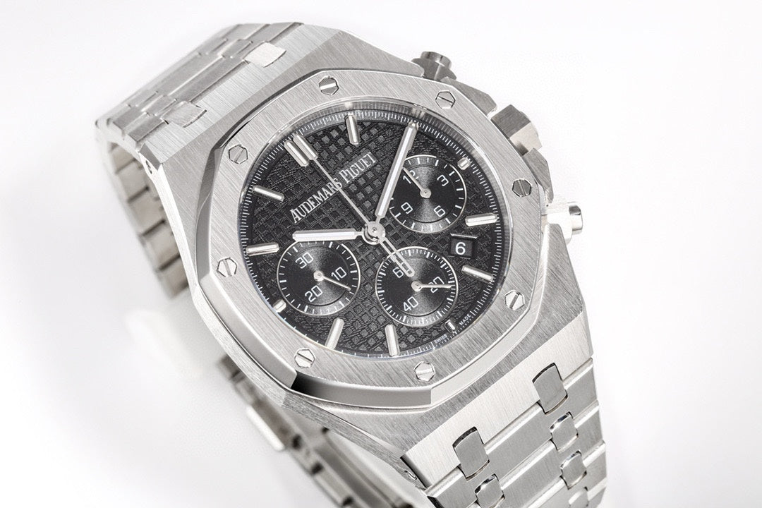 Audemars Piguet Royal Oak Chronograph Watch G051 - product view 5