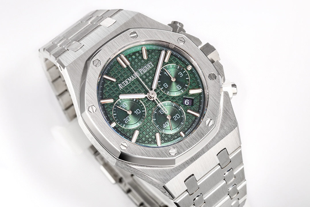 Audemars Piguet Royal Oak Chronograph Watch G051 - product view 6