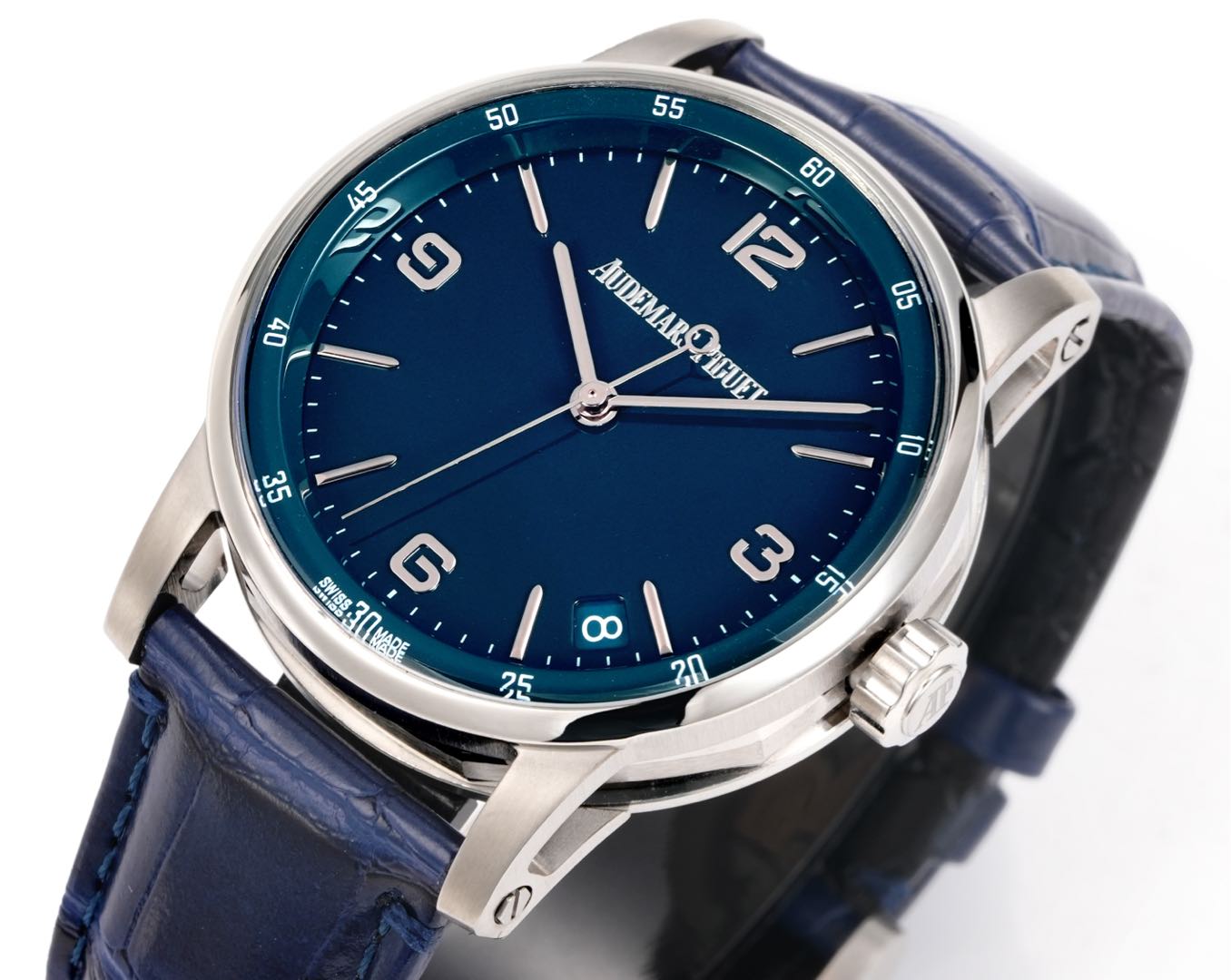 Audemars Piguet Code 11.59 Watch G062 - product view 4
