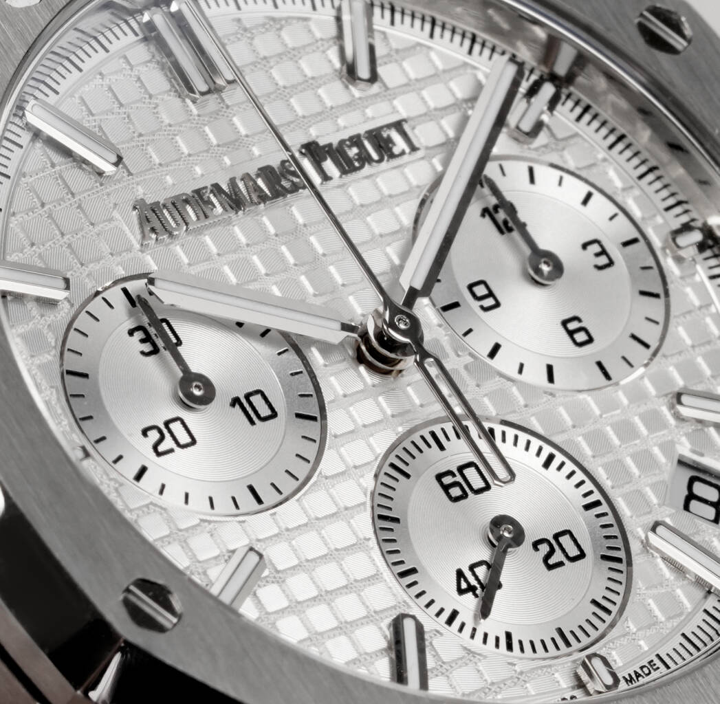 Audemars Piguet Royal Oak Chronograph Watch G077 - product view 4