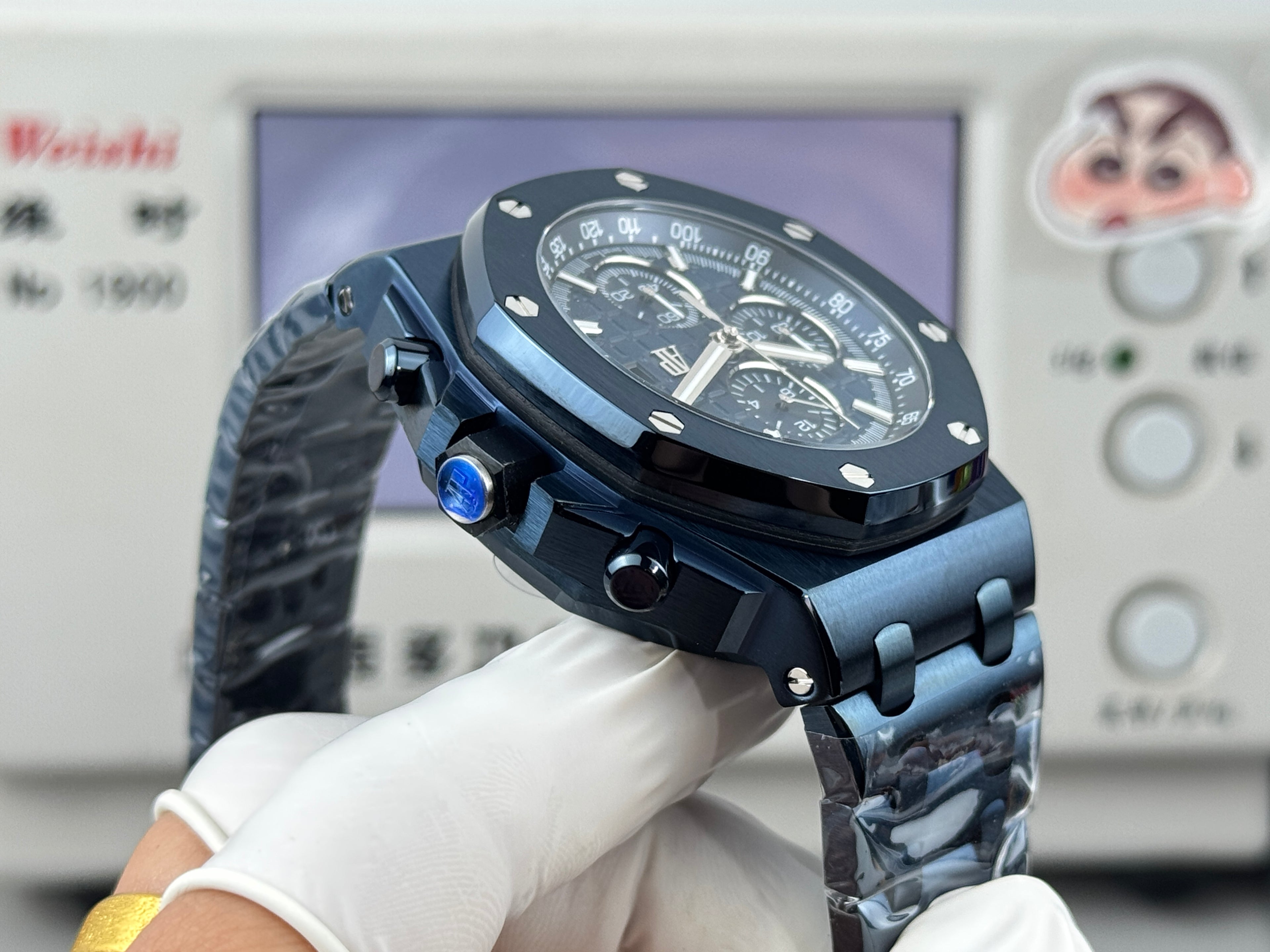 Audemars Piguet Royal Oak Offshore Watch G081 - product view 7