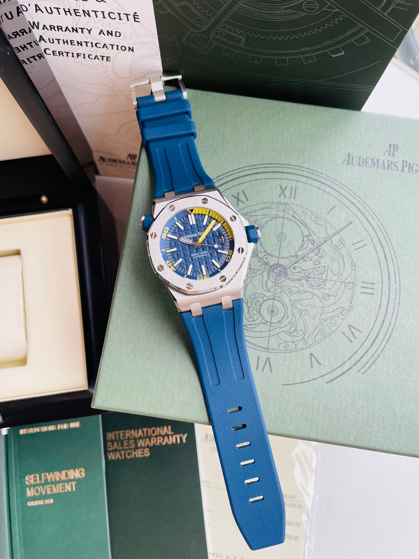 Audemars Piguet Royal Oak Offshore Watch G087 - product view 4