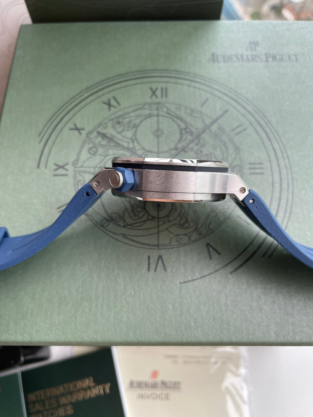 Audemars Piguet Royal Oak Offshore Watch G087 - product view 5