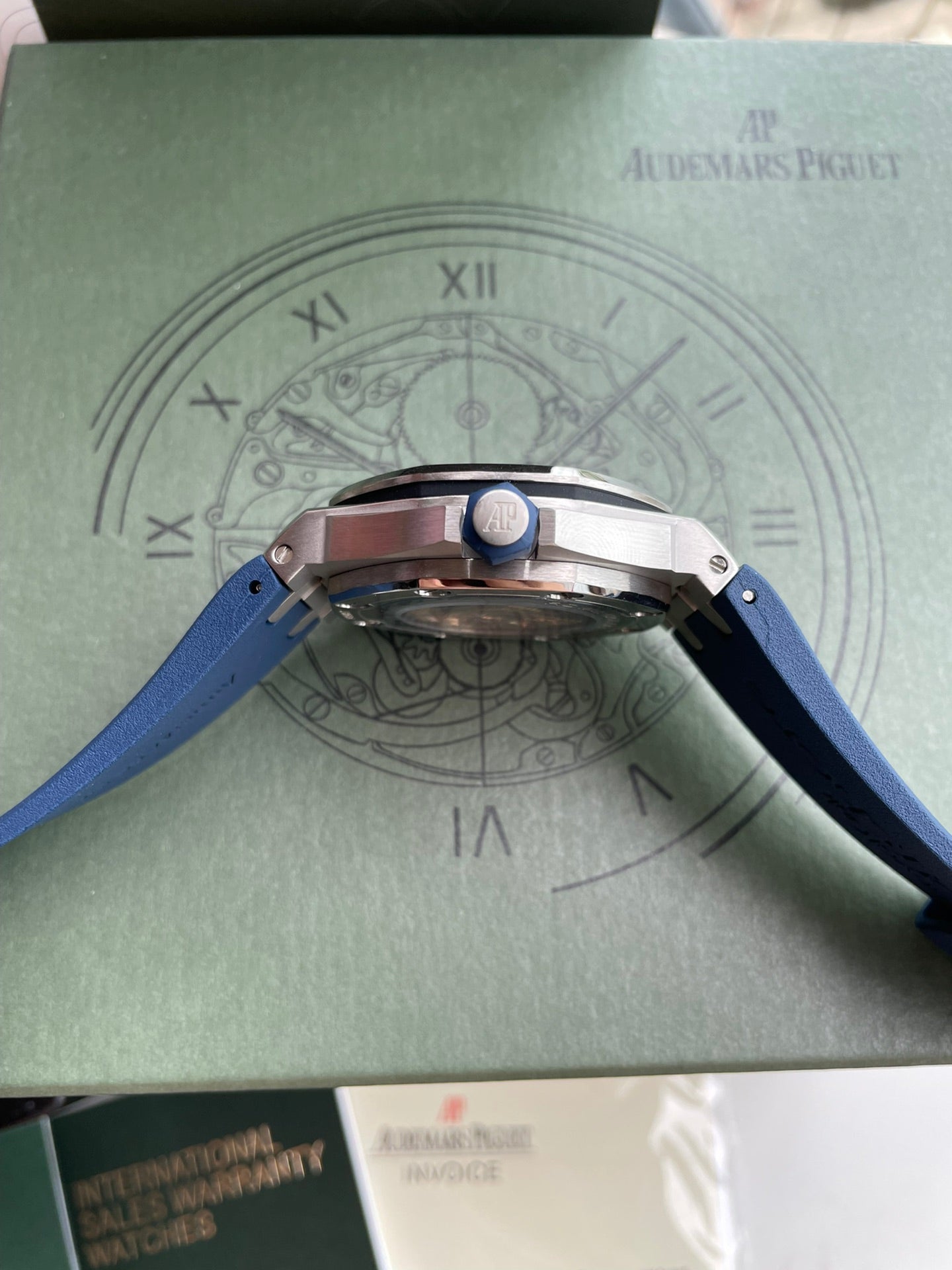 Audemars Piguet Royal Oak Offshore Watch G087 - product view 6