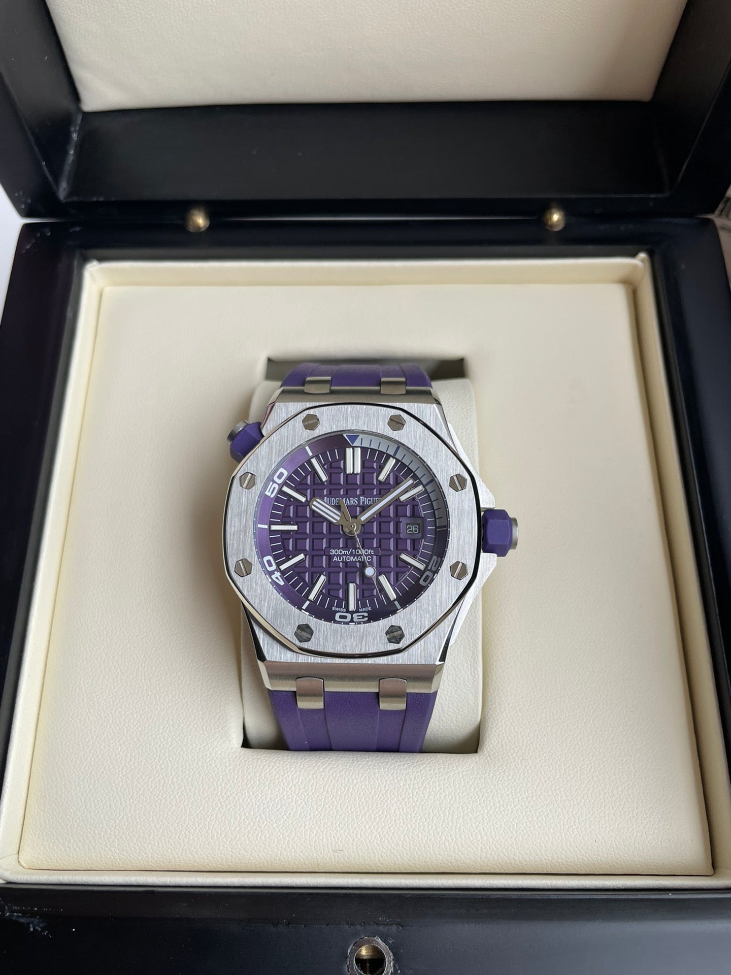 Audemars Piguet Royal Oak Offshore Watch G088 - product view 2