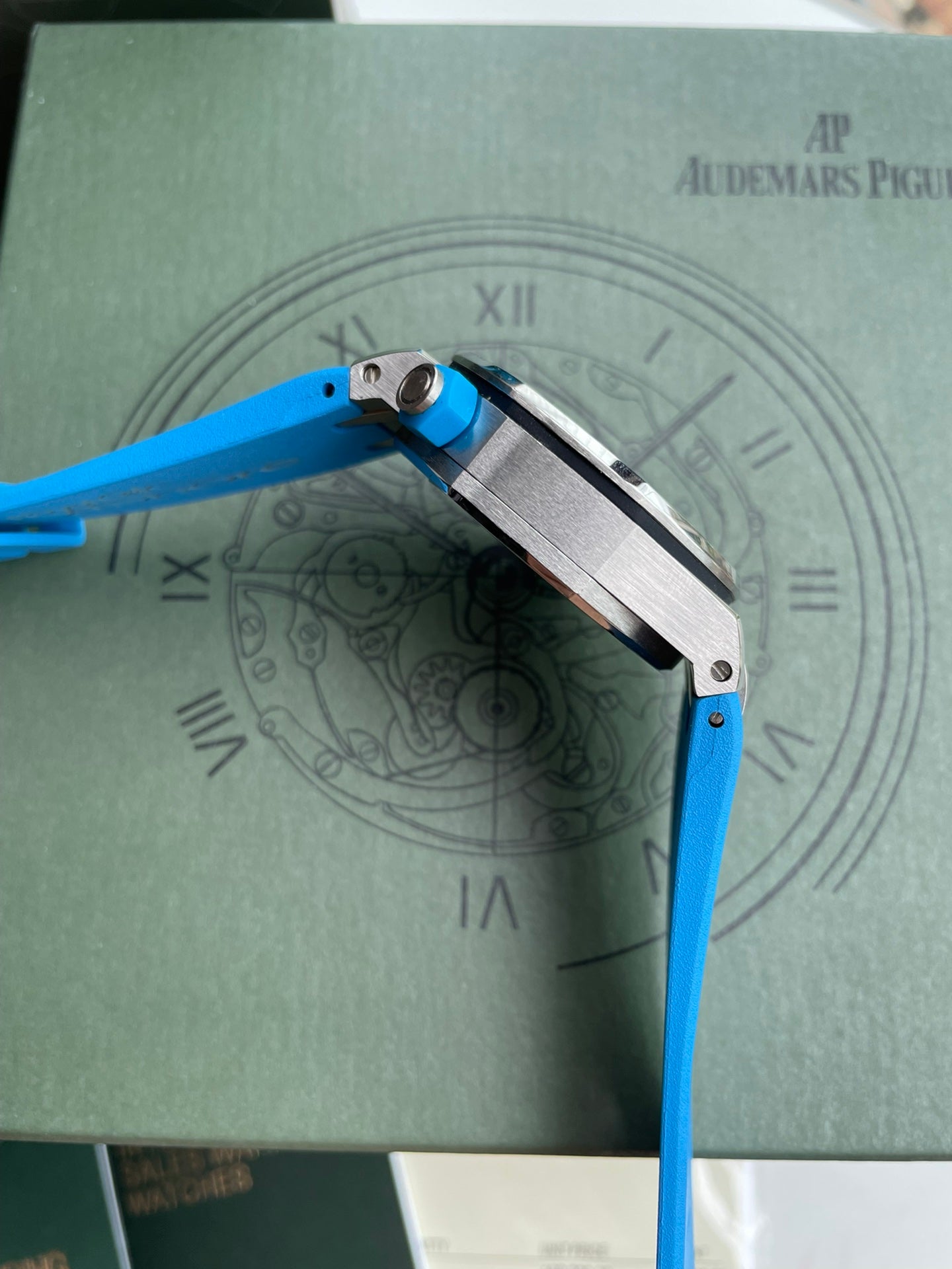 Audemars Piguet Royal Oak Offshore Watch G091 - product view 5