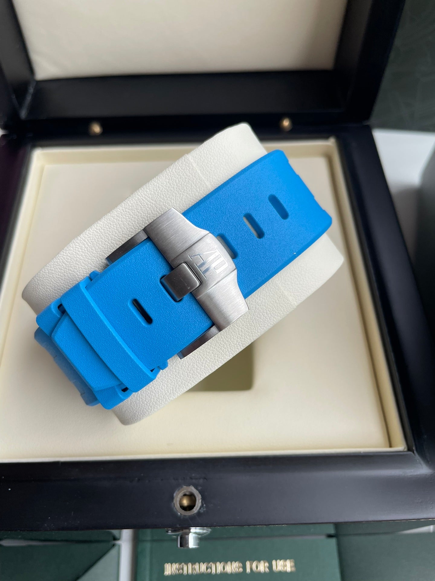 Audemars Piguet Royal Oak Offshore Watch G091 - product view 8