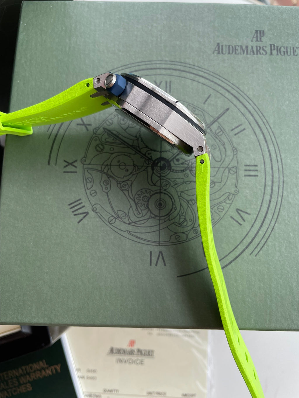 Audemars Piguet Royal Oak Offshore Watch G092 - product view 5
