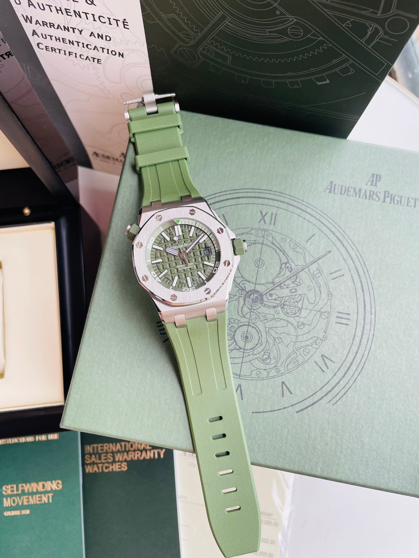 Audemars Piguet Royal Oak Offshore Watch G093 - product view 4