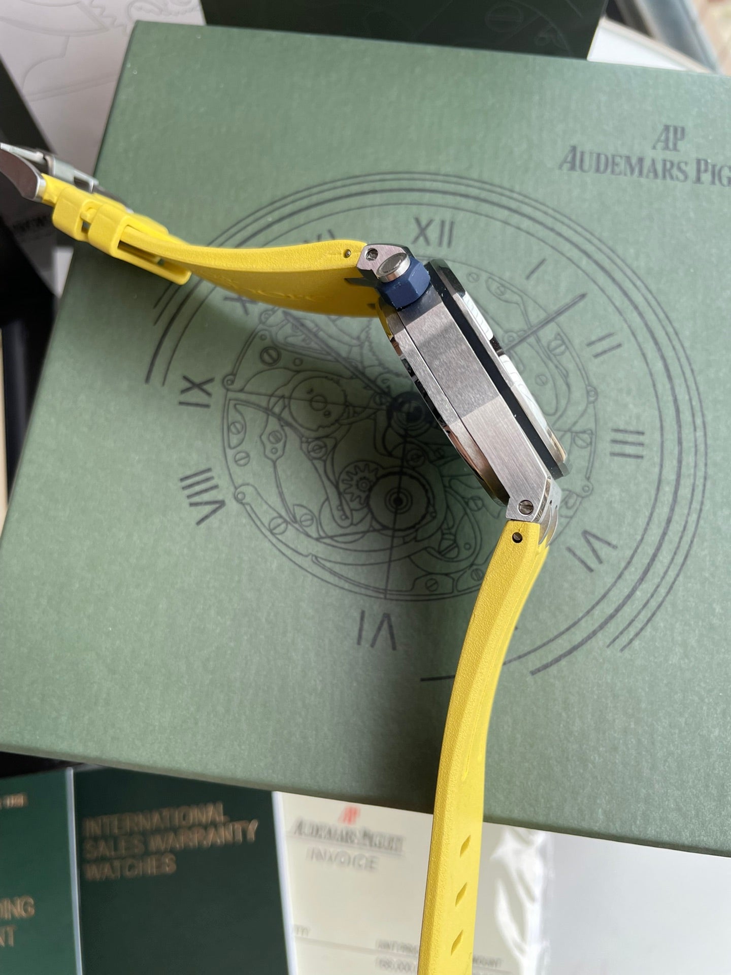Audemars Piguet Royal Oak Offshore Watch G094 - product view 5
