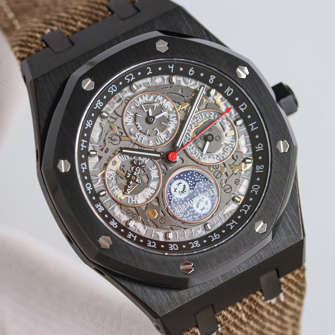 Audemars Piguet Royal-Oak-Offshore Watch G008 - product view 6