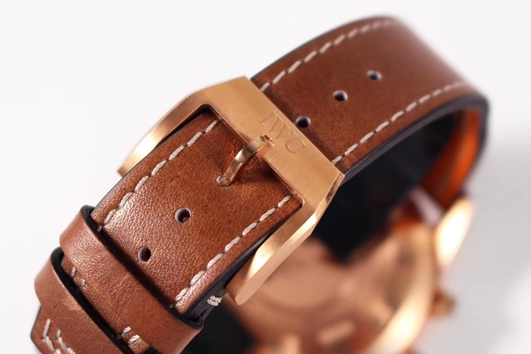 IWC Pilot Watch 02 - product view 9