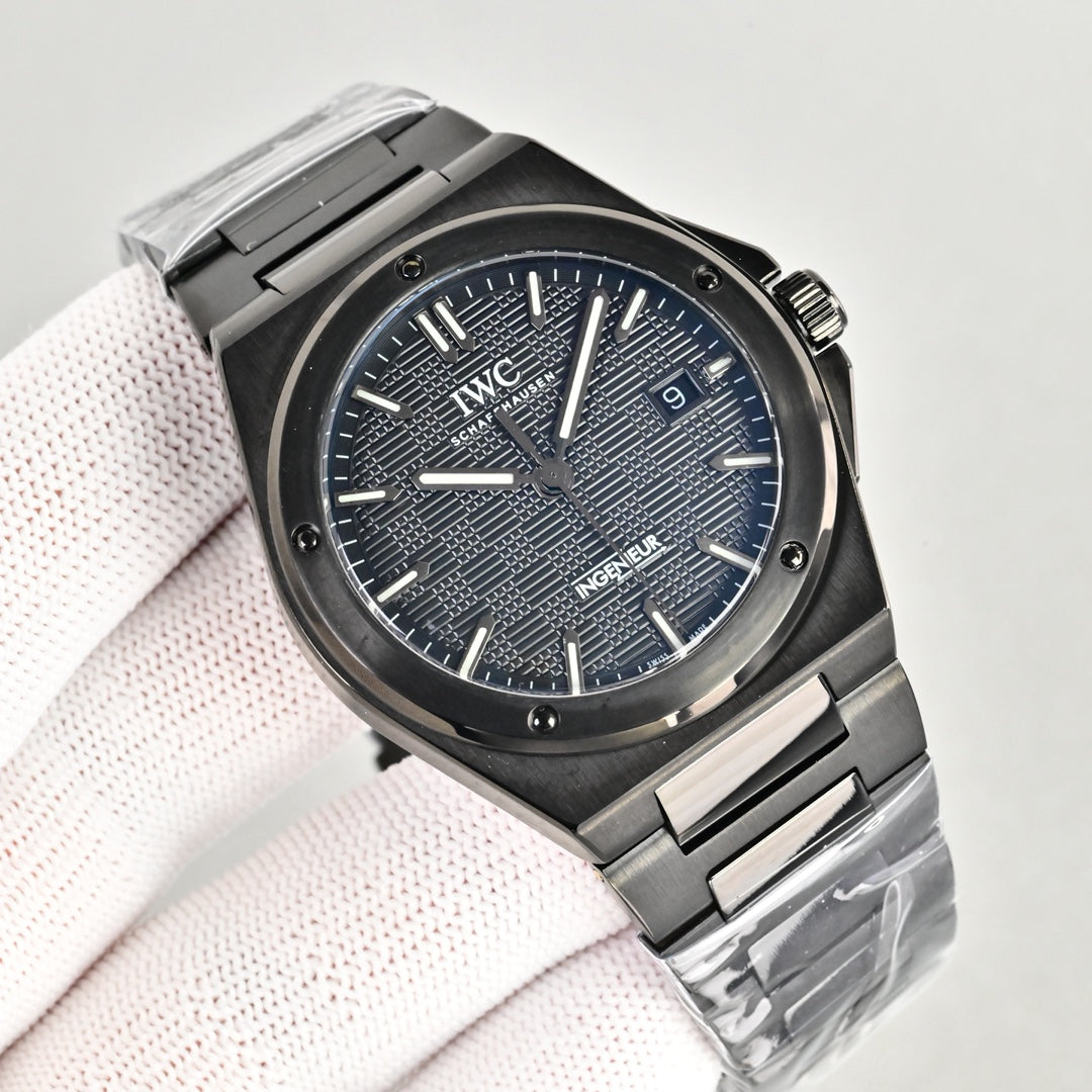 IWC Ingenieur Watch 03 - product view 2
