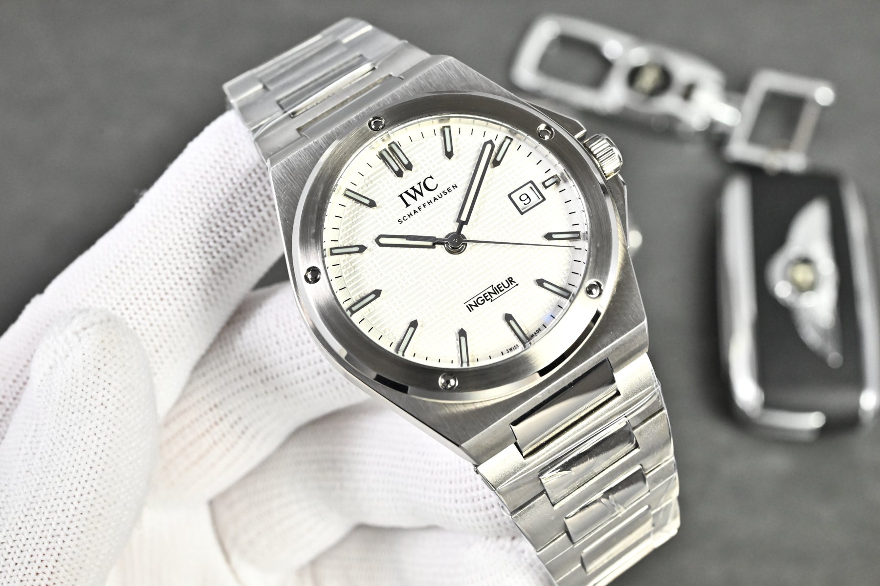 IWC Ingenieur Watch 04 - product view 5