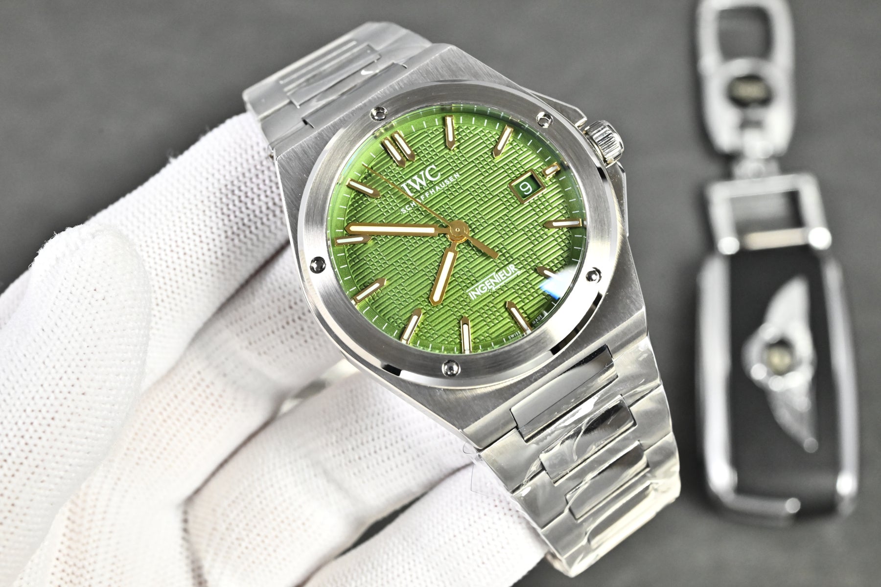 IWC Ingenieur Watch 05 - product view 2