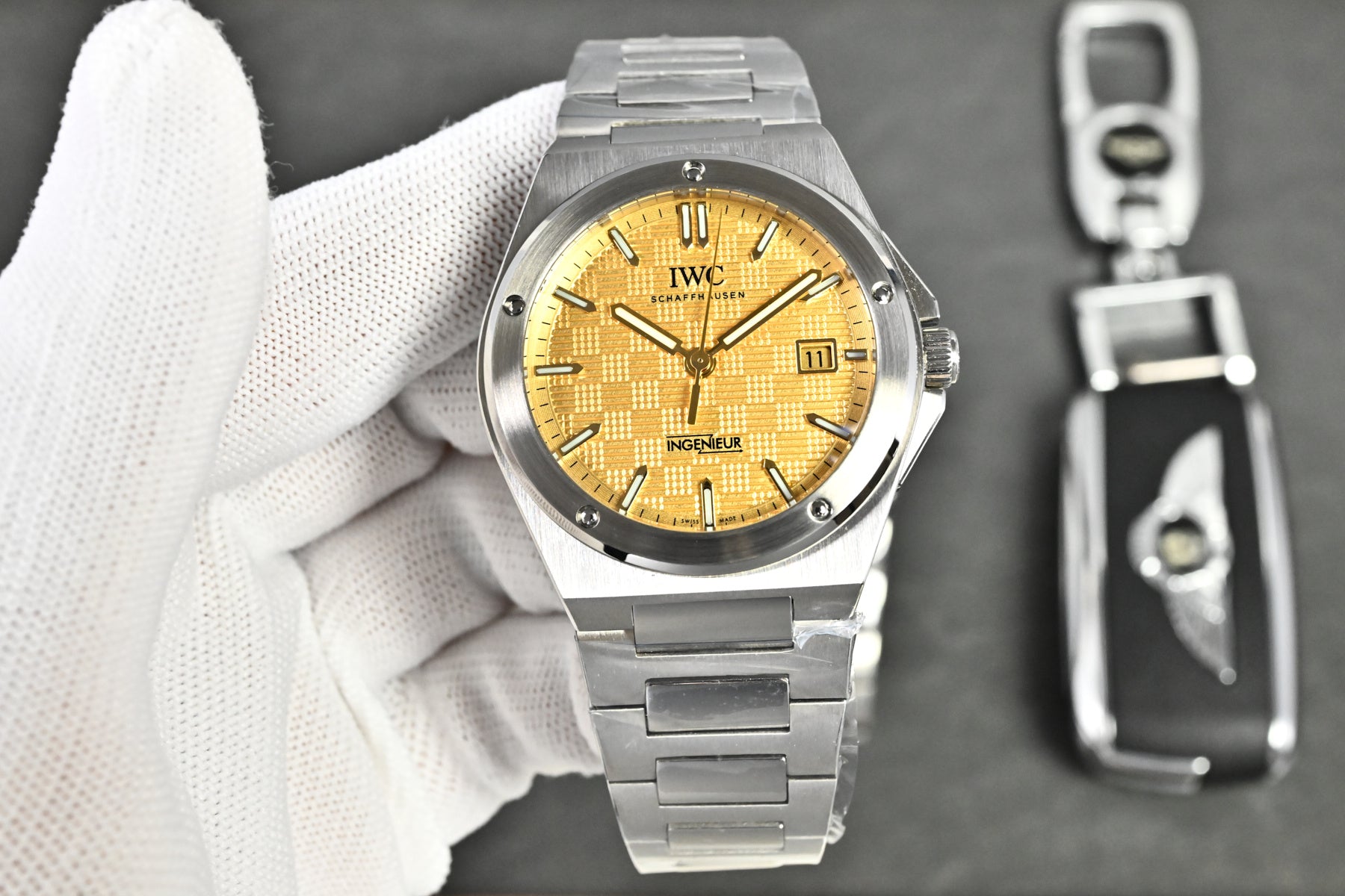 IWC Ingenieur Watch 05 - product view 4