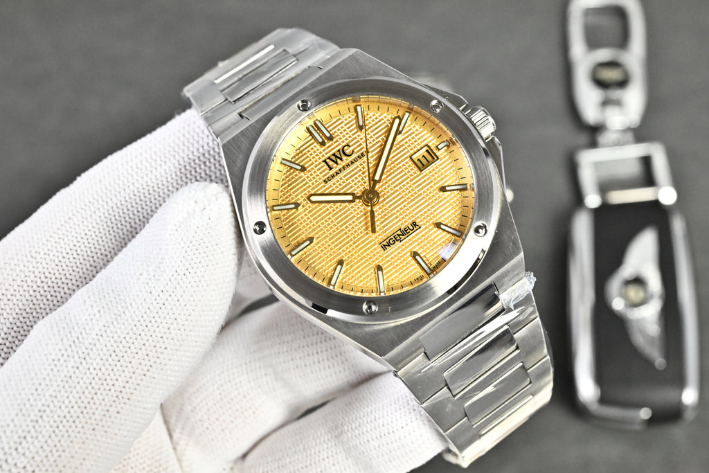 IWC Ingenieur Watch 05 - product view 5