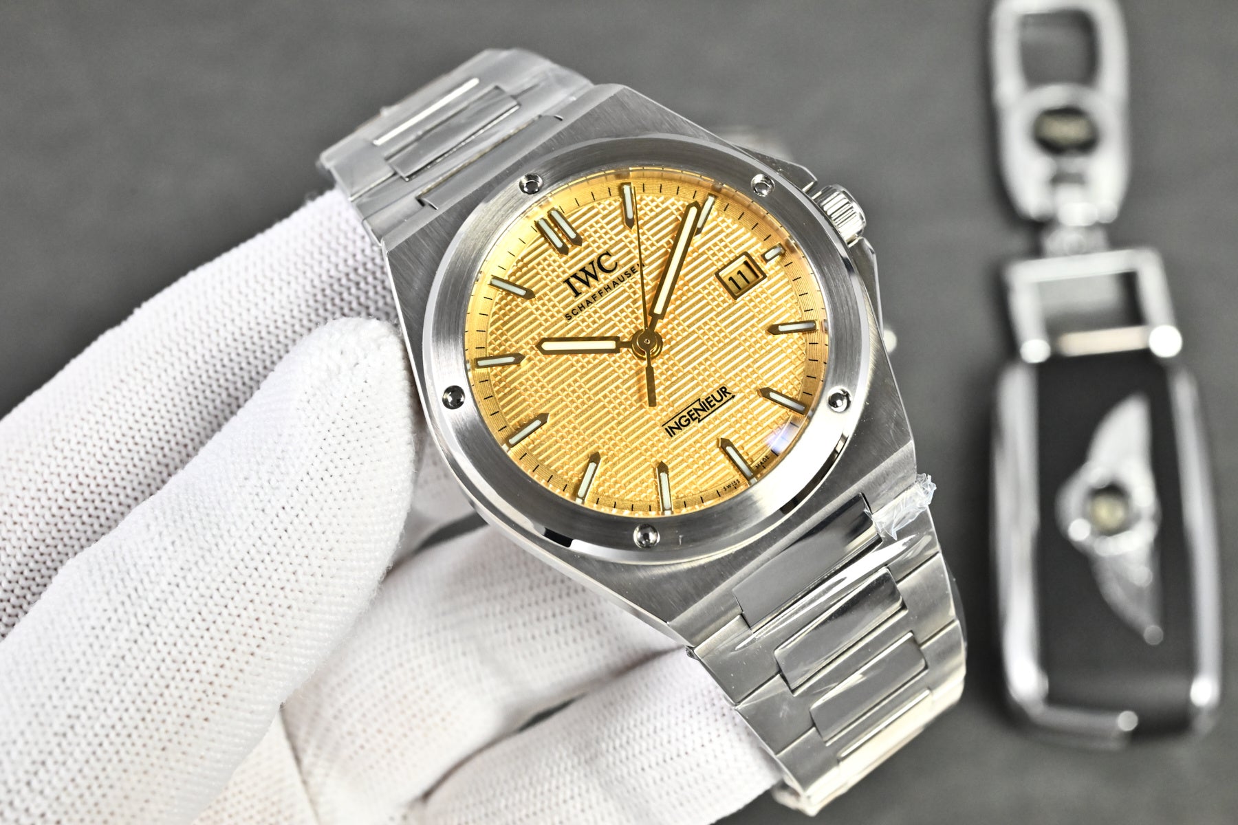 IWC Ingenieur Watch 05 - product view 5
