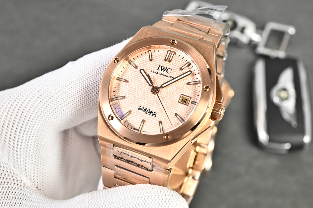 IWC Ingenieur Watch 07 - product view 2