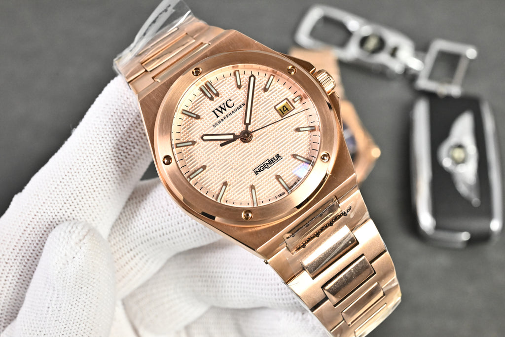 IWC Ingenieur Watch 07 - product view 3