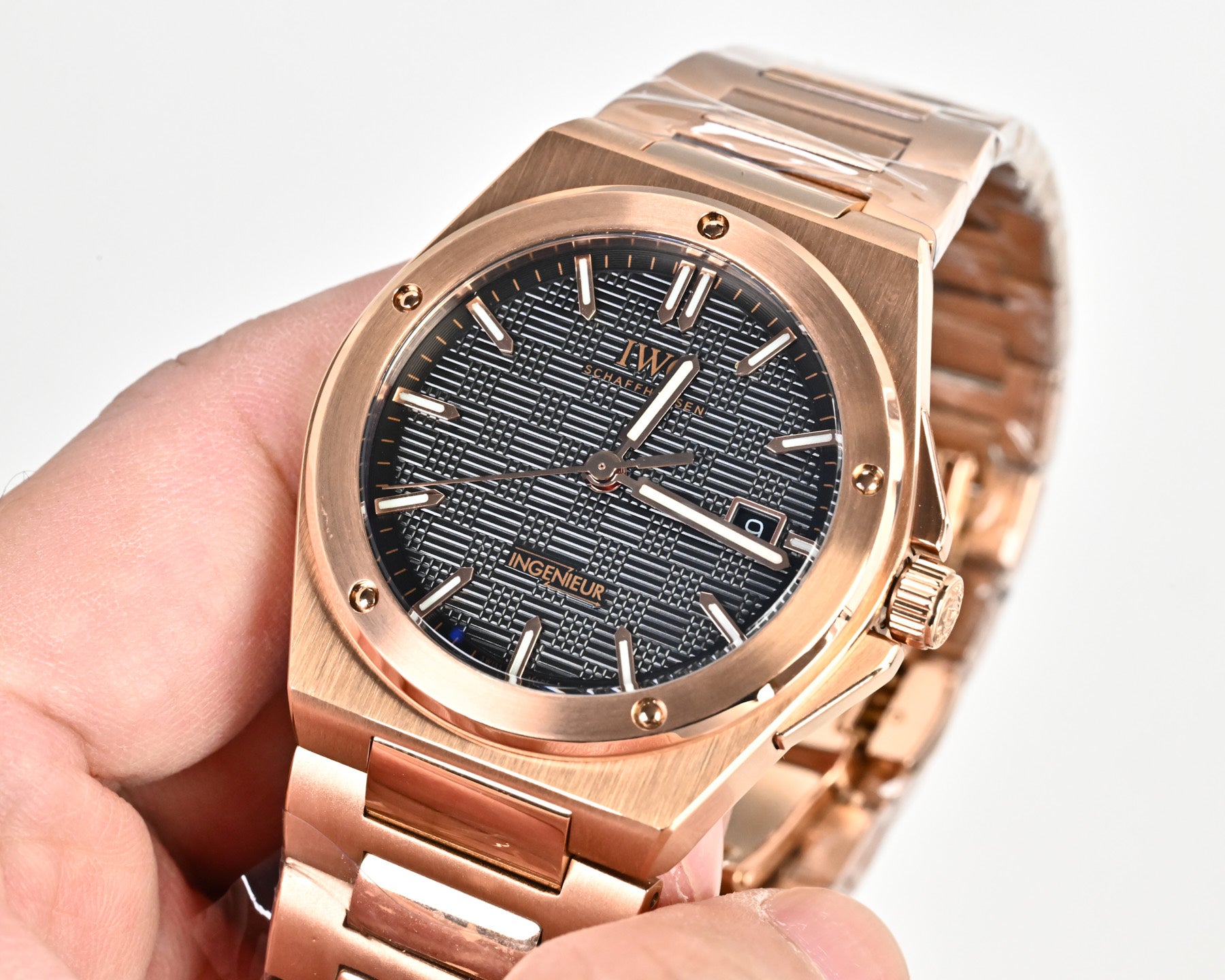 IWC Ingenieur Watch 08 - product view 3