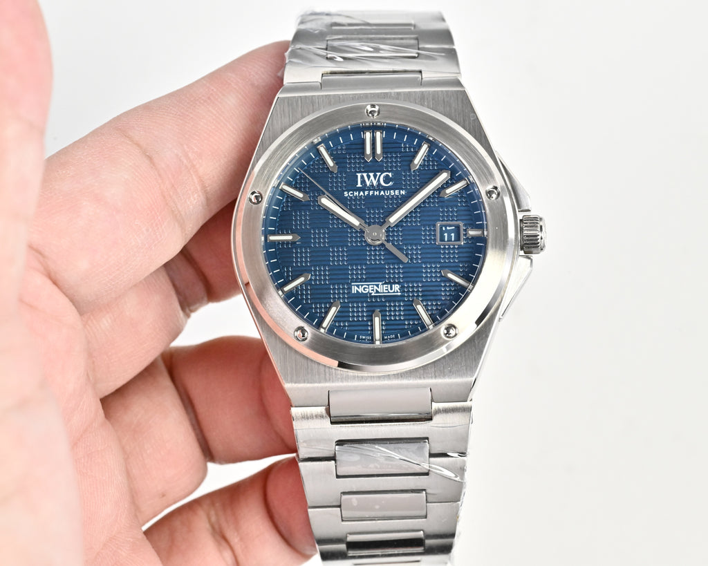 IWC Ingenieur Watch 09 - product view 2