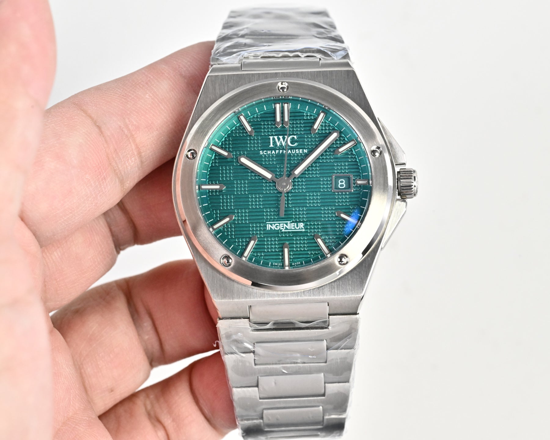 IWC Ingenieur Watch 09 - product view 3