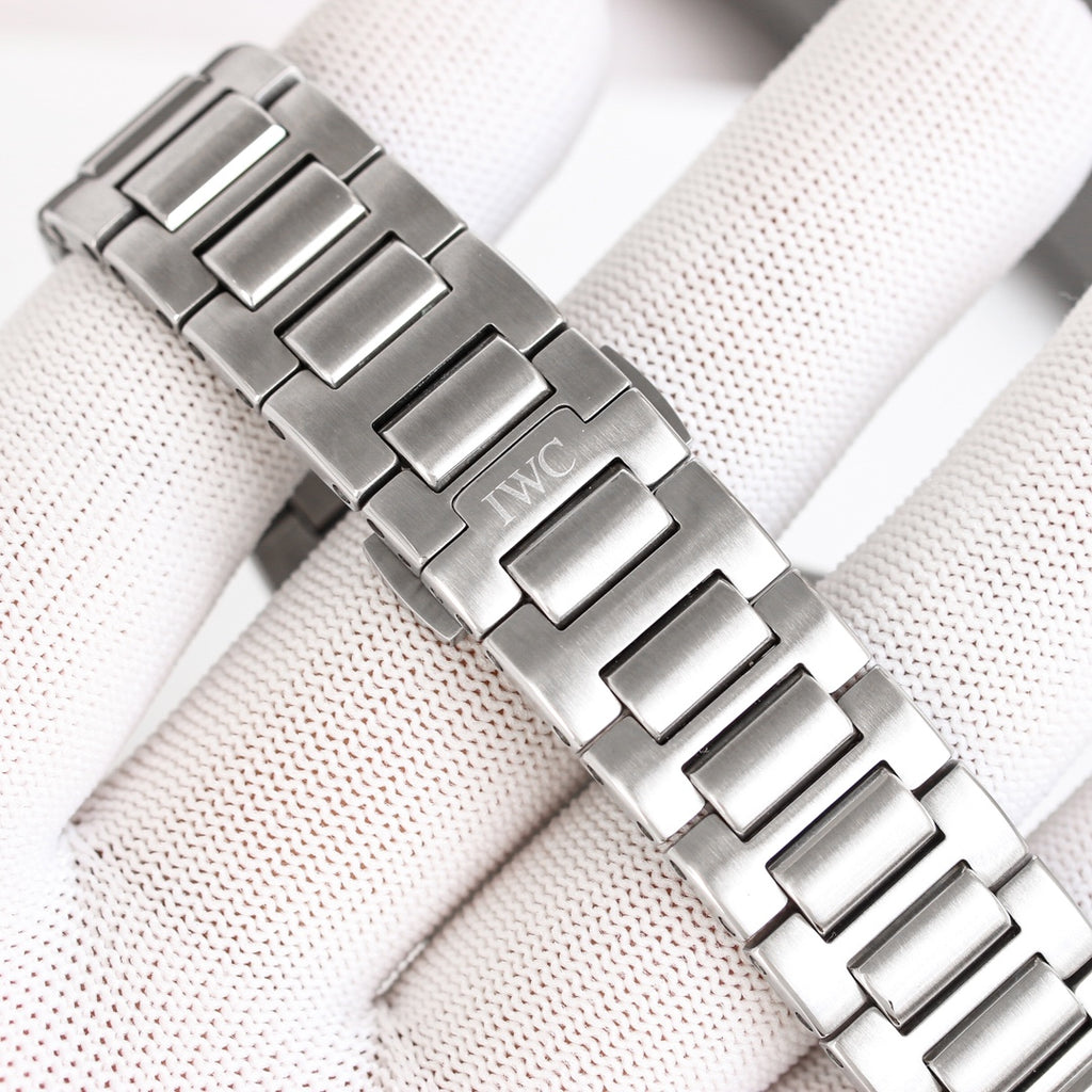 IWC Ingenieur Watch 10 - product view 9