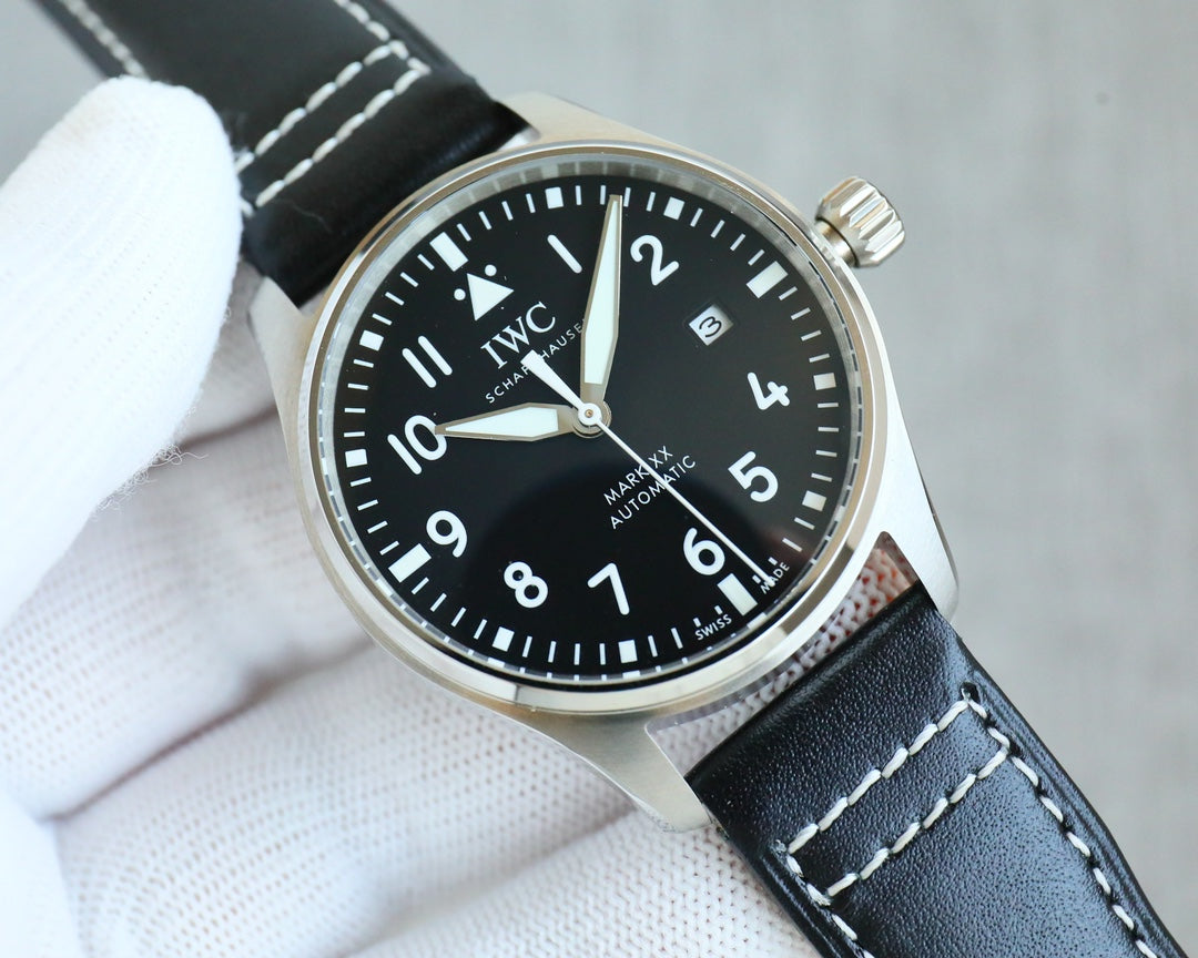 IWC Pilot Watch 03 - product view 10