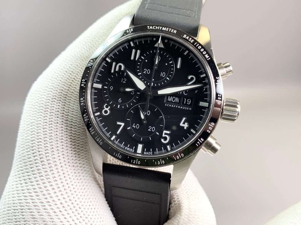 IWC Pilot Watch 06 - product view 3