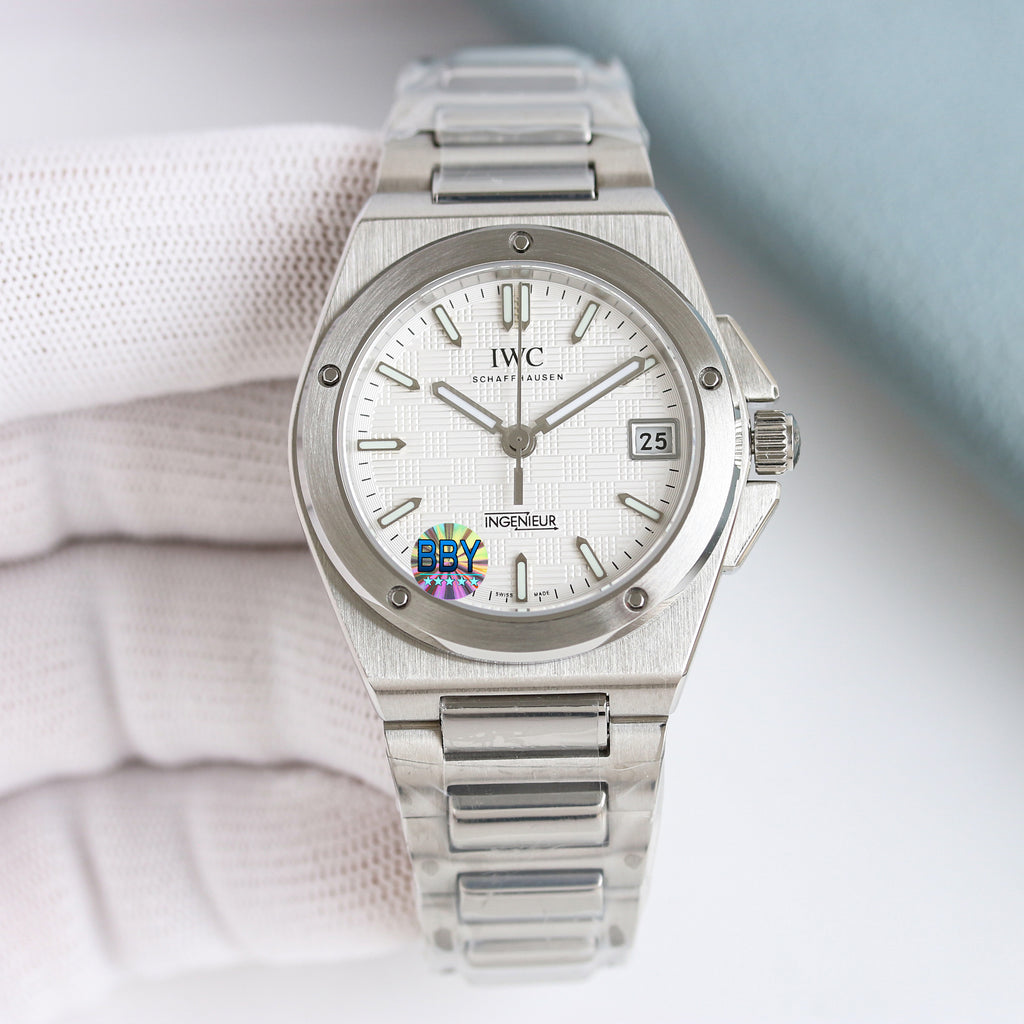 IWC Ingenieur Watch 19 - product view 2